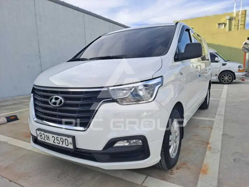 2020 Hyundai Grand Starex
