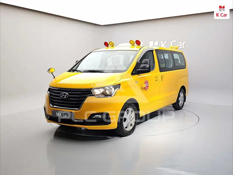 2020 Hyundai Grand Starex