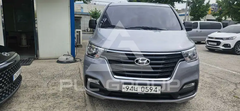 2020 Hyundai Grand Starex