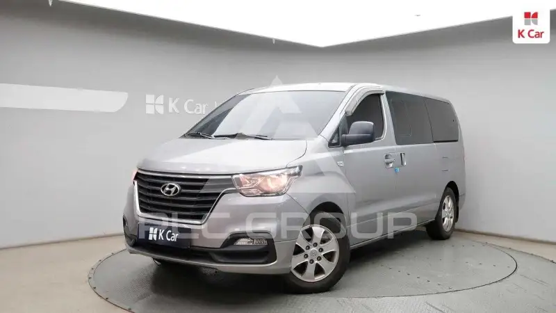 2020 Hyundai Grand Starex