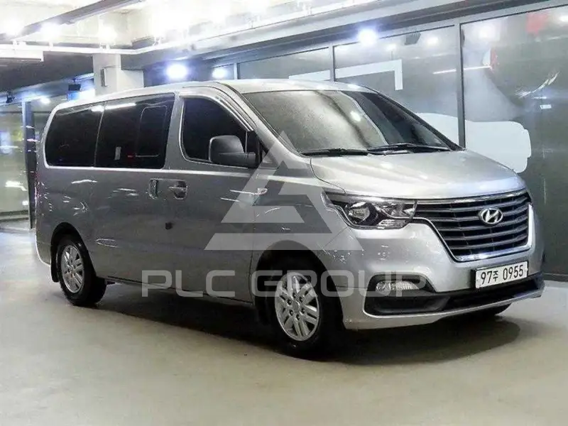 2020 Hyundai Grand Starex