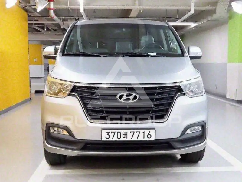 2020 Hyundai Grand Starex