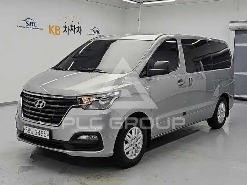 2020 Hyundai Grand Starex