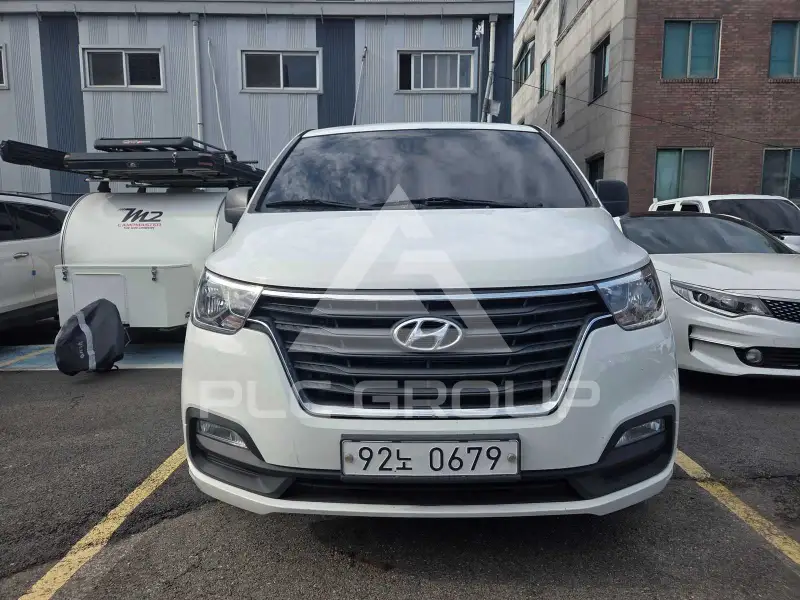 2020 Hyundai Grand Starex