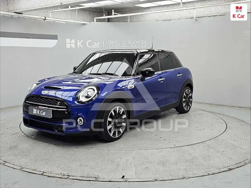 2021 Mini COOPER