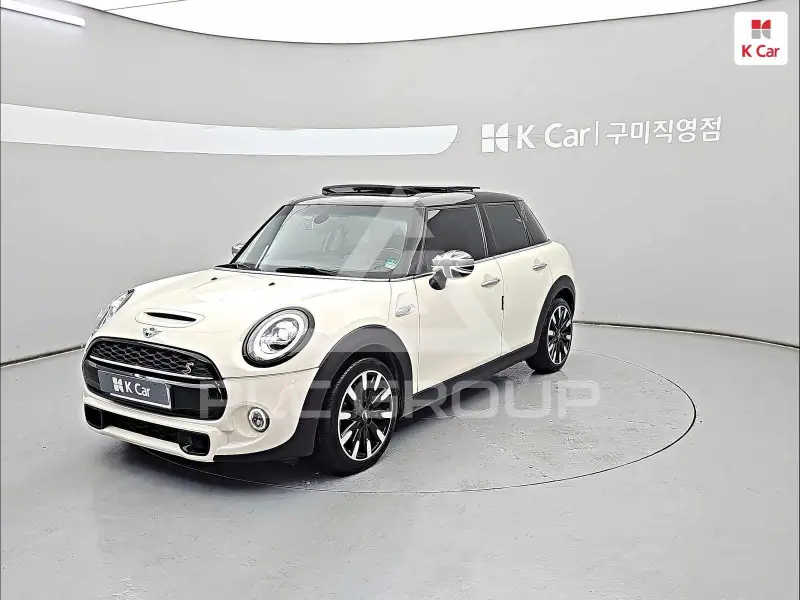 2021 Mini COOPER