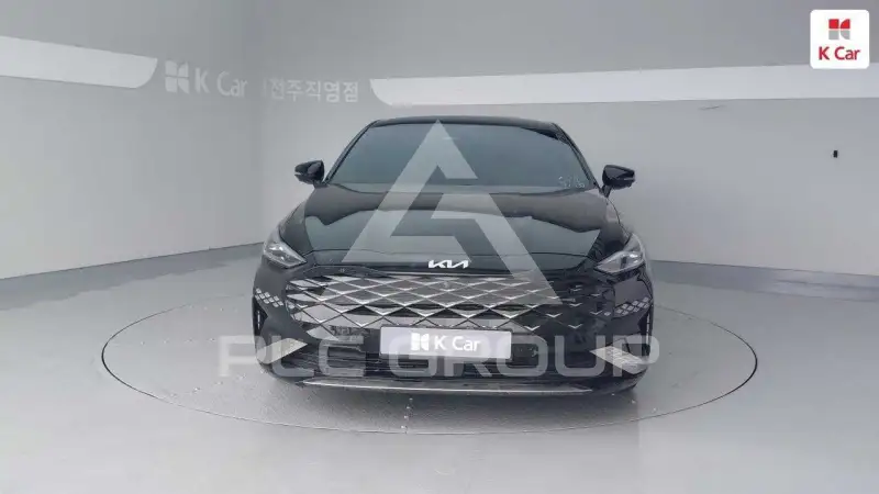 2021 KIA K8