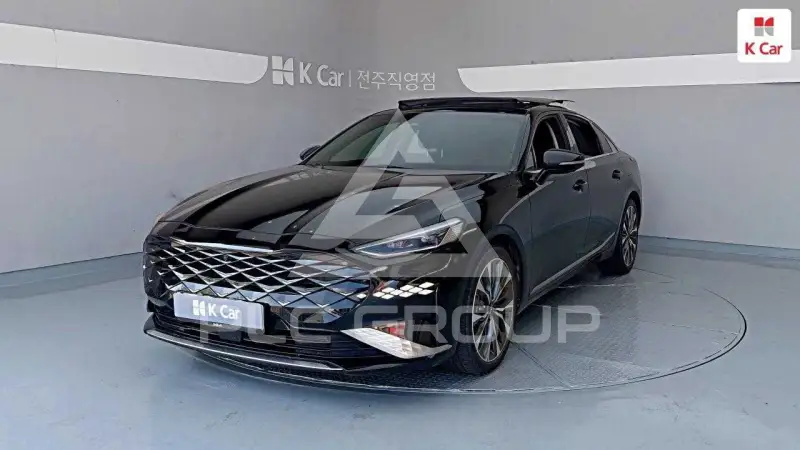2021 KIA K8