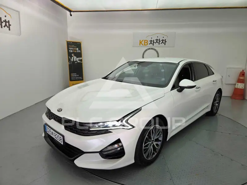2021 KIA K5