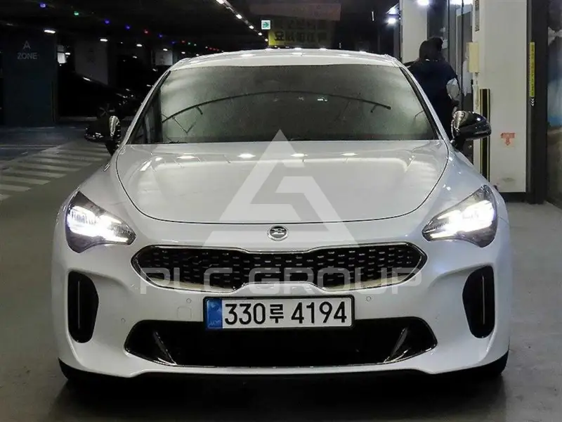 2021 KIA Stinger