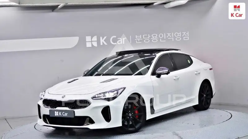 2021 KIA Stinger