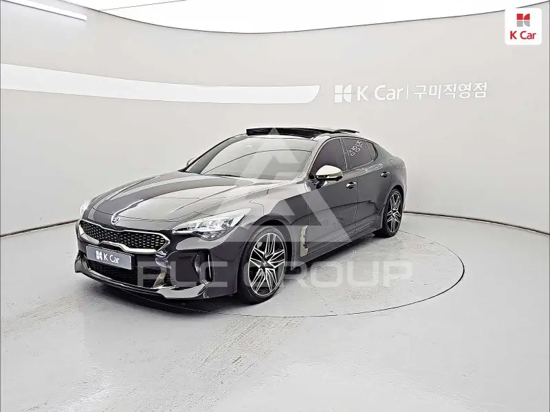 2021 KIA Stinger