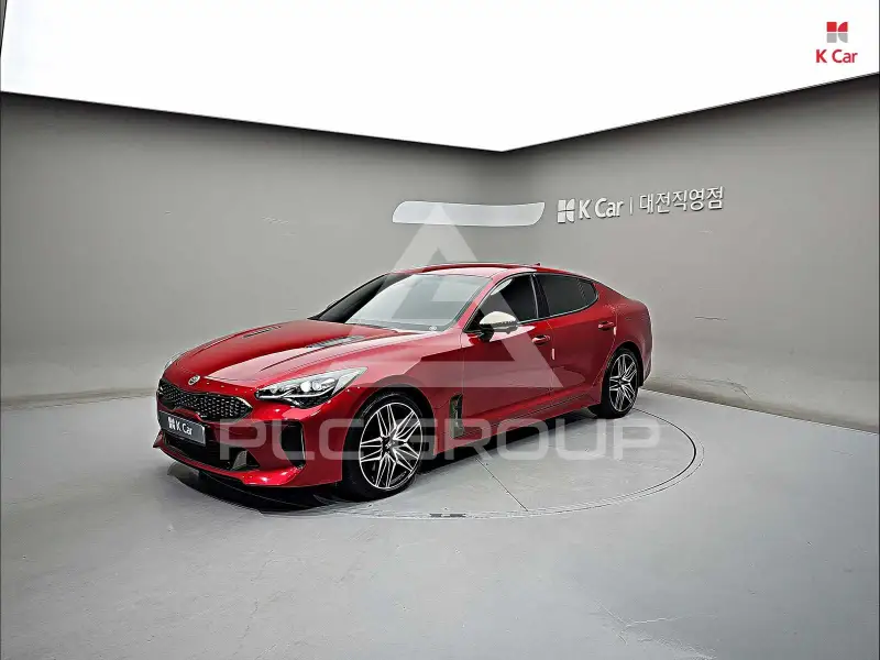 2021 KIA Stinger