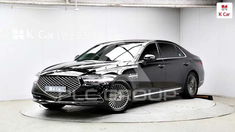 2021 Genesis G90