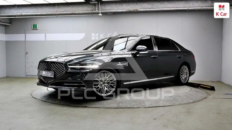 2021 Genesis G90