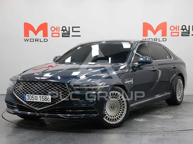 2021 Genesis G90