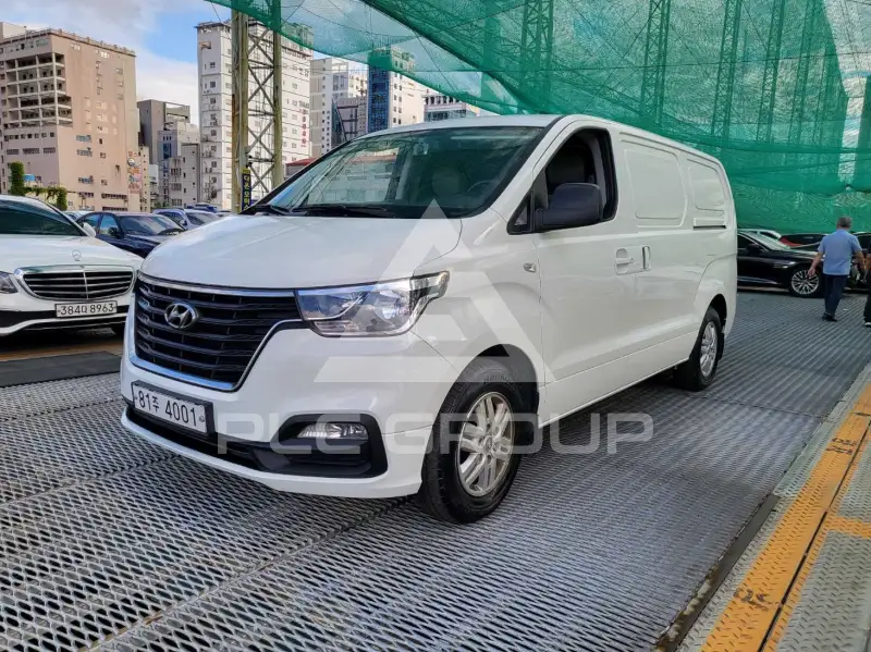 2021 Hyundai Grand Starex