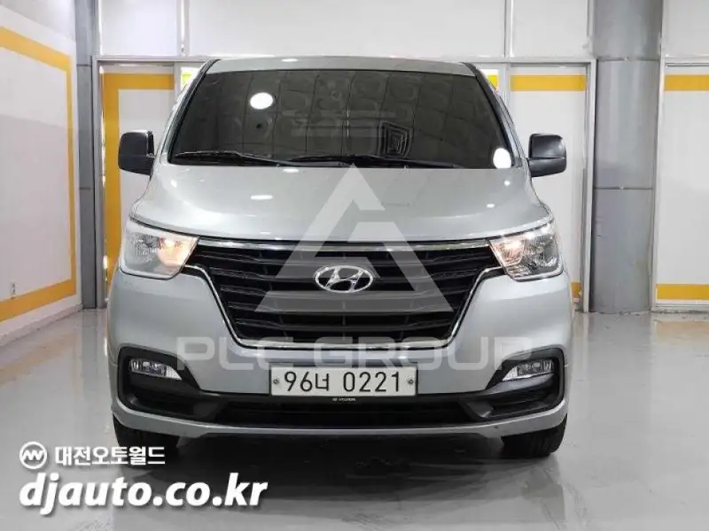 2021 Hyundai Grand Starex