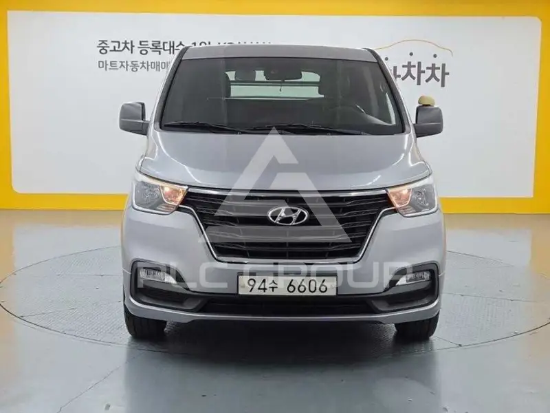 2021 Hyundai Grand Starex