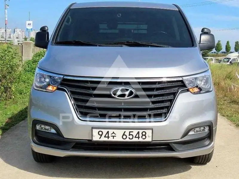 2021 Hyundai Grand Starex
