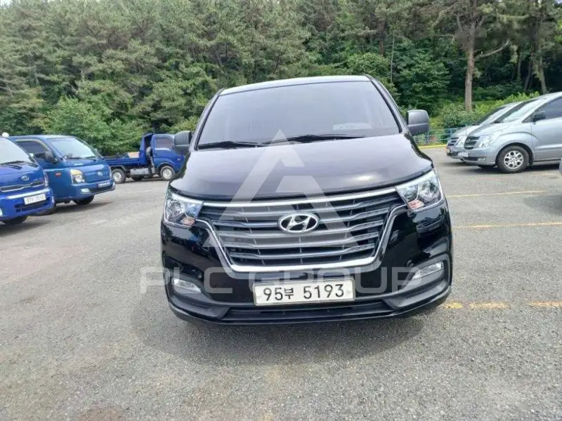 2021 Hyundai Grand Starex