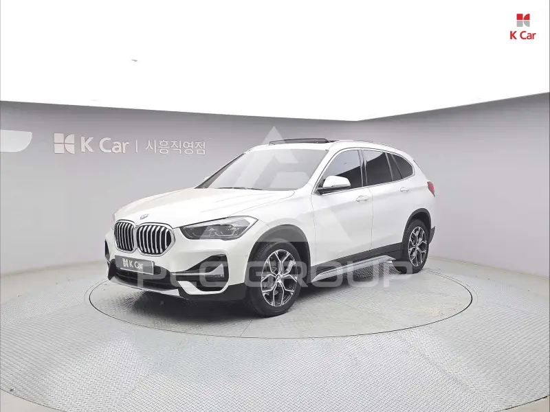 2022 BMW X1