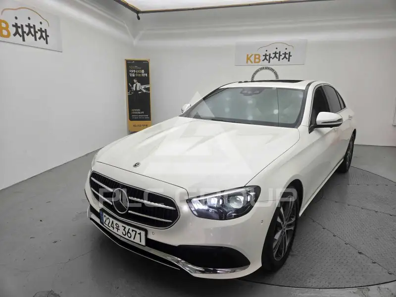 2022 Mercedes Benz E-Class
