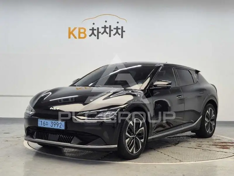 2022 KIA EV