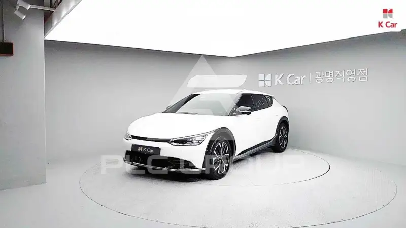 2022 KIA EV