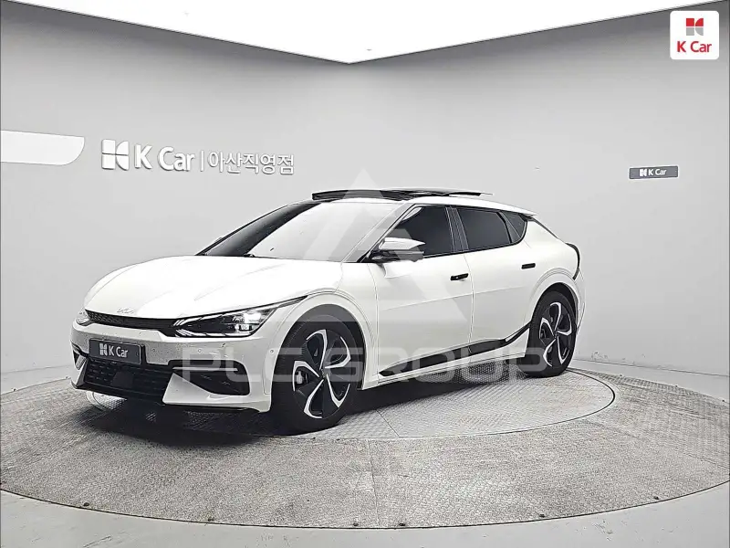 2022 KIA EV