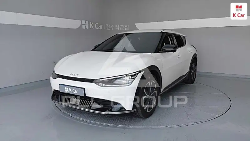 2022 KIA EV