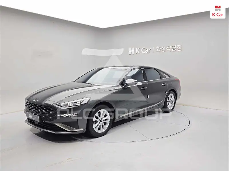 2022 KIA K8