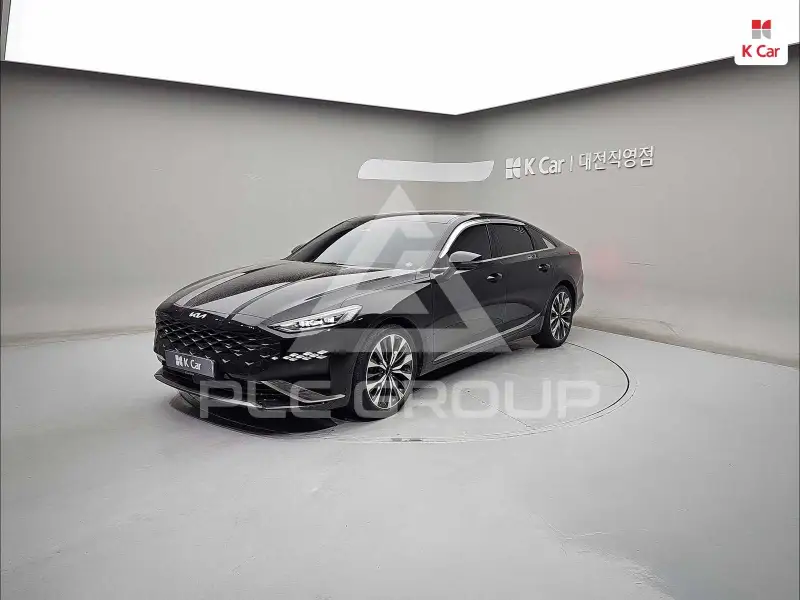 2022 KIA K8