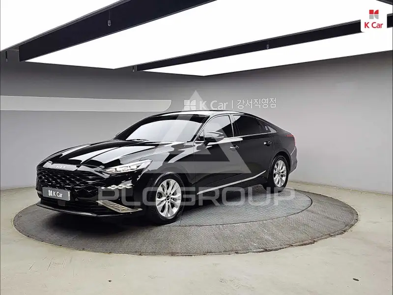 2022 KIA K8