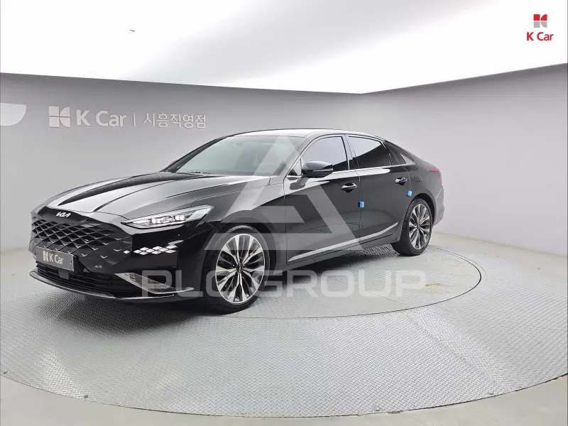 2022 KIA K8