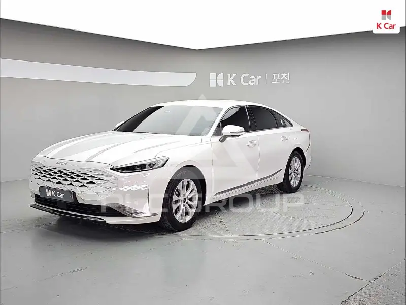 2022 KIA K8