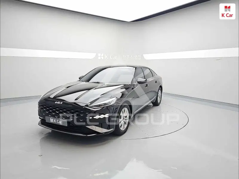 2022 KIA K8