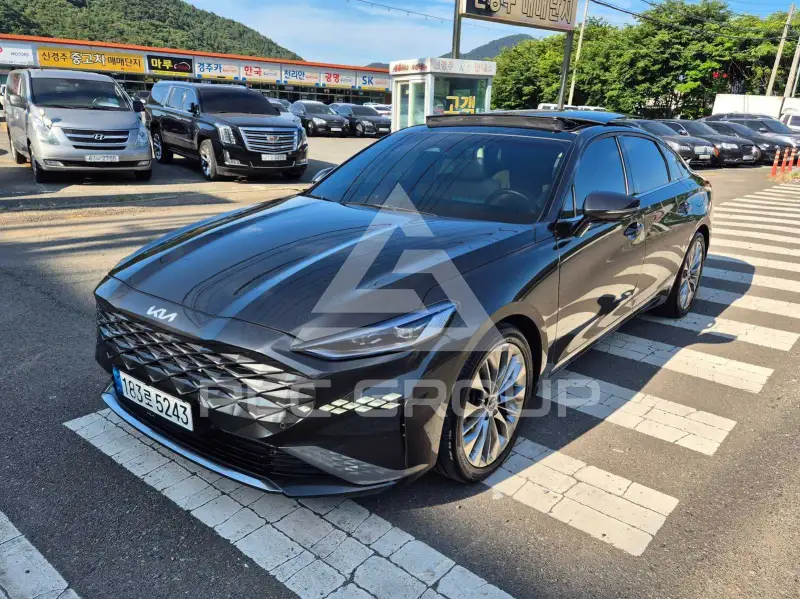 2022 KIA K8