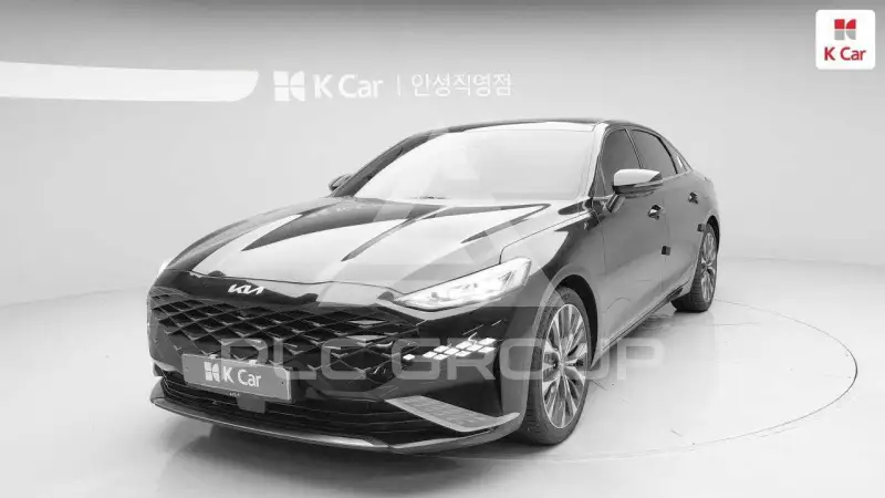 2022 KIA K8
