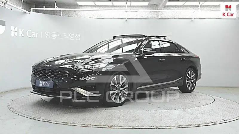 2022 KIA K8