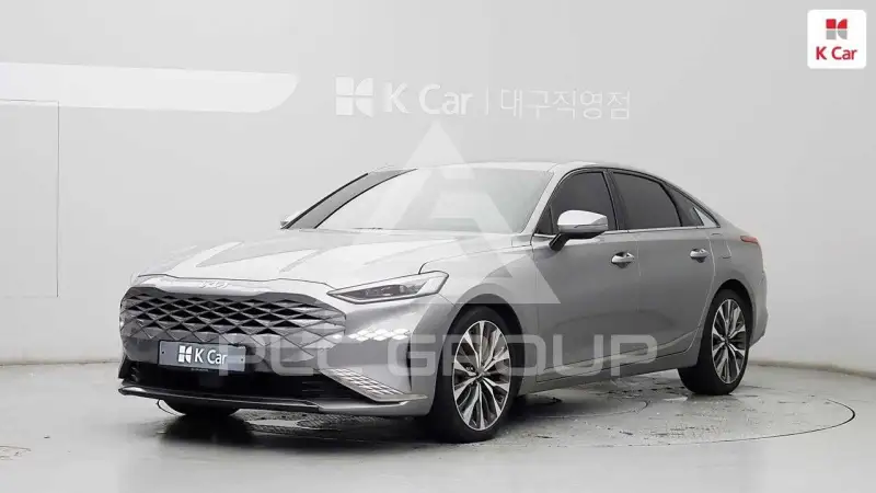 2022 KIA K8