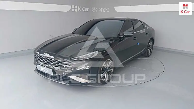 2022 KIA K8