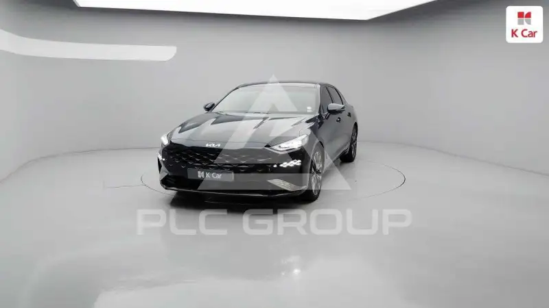 2022 KIA K8