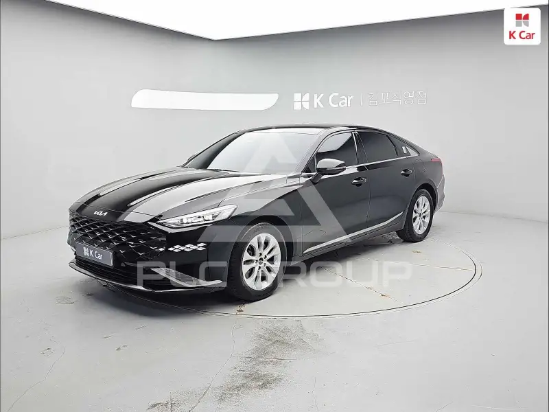 2022 KIA K8