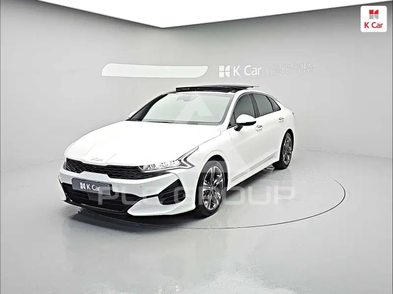2022 KIA K5