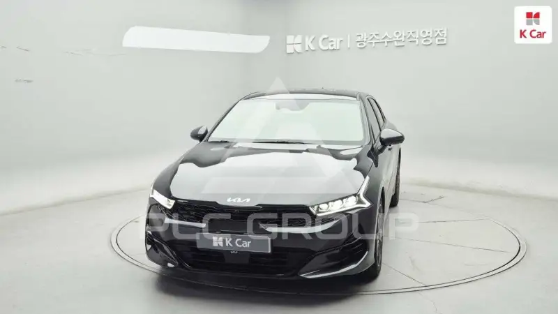 2022 KIA K5