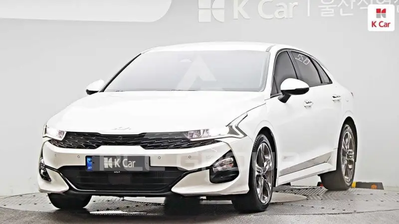 2022 KIA K5