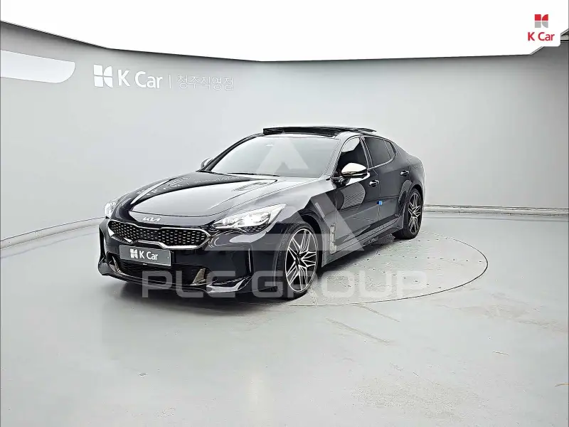 2022 KIA Stinger