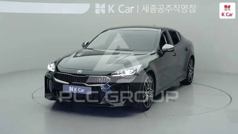 2022 KIA Stinger