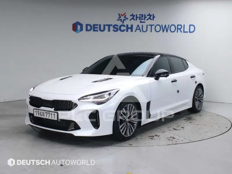 2022 KIA Stinger